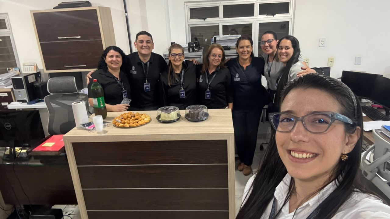 DIA DE FESTA NA SERVENTIA !!!